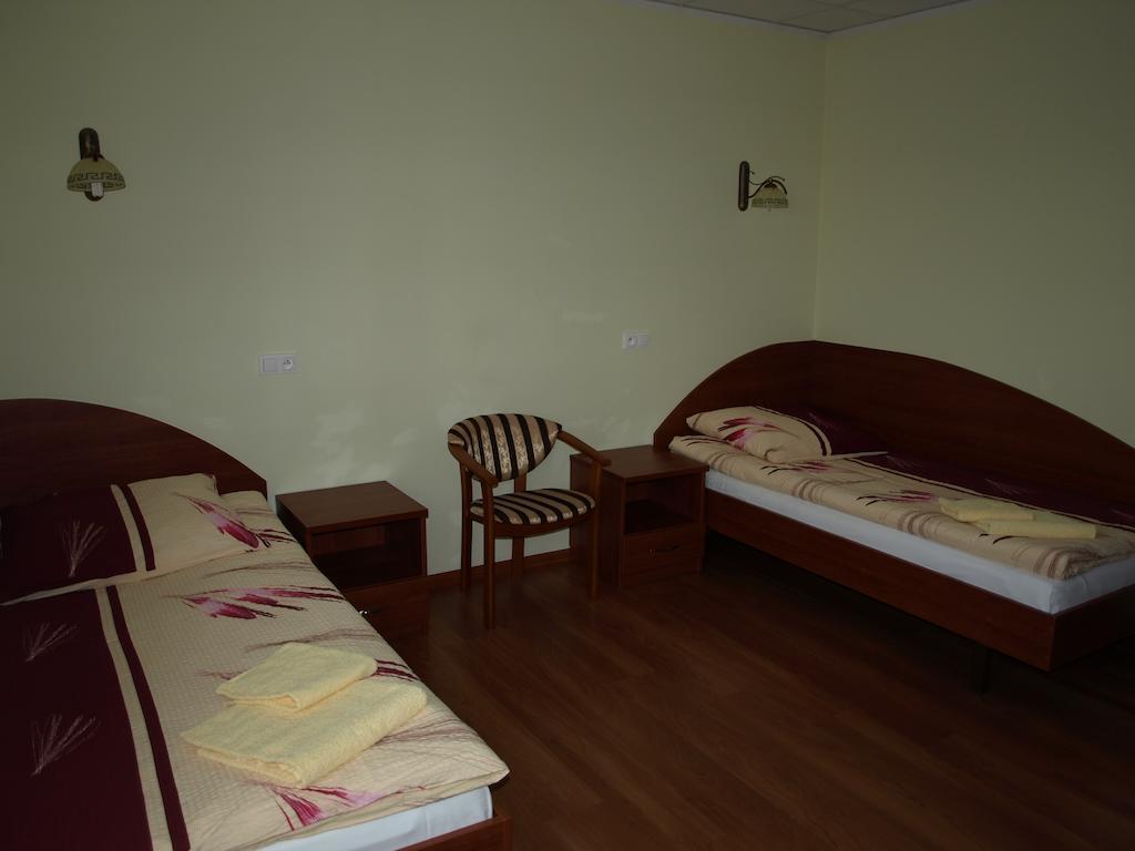 Hotel Irena Моронг Екстериор снимка