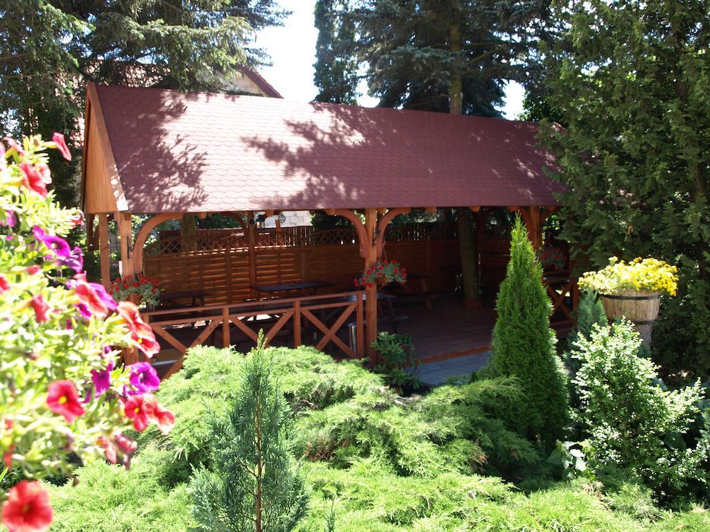 Hotel Irena Моронг Екстериор снимка